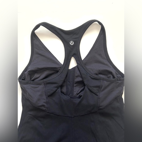 Lululemon InStill Cross Strap Black Tank Top Sz. 8 - Picture 4 of 5